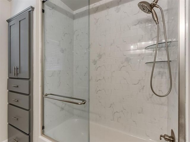 2324 Parkland Way, Norman, OK 73069