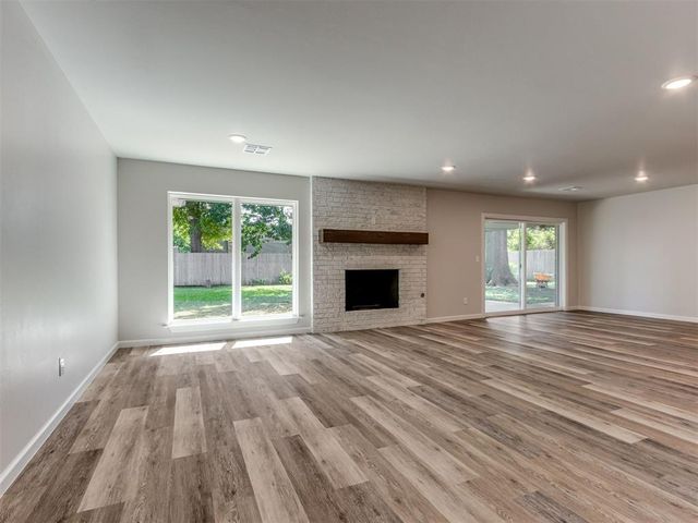 2324 Parkland Way, Norman, OK 73069