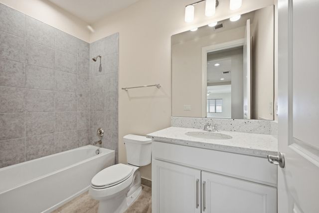 9334 Crestview Circle, Palm Beach Gardens, FL 33412