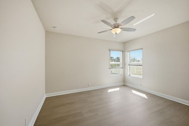 9334 Crestview Circle, Palm Beach Gardens, FL 33412