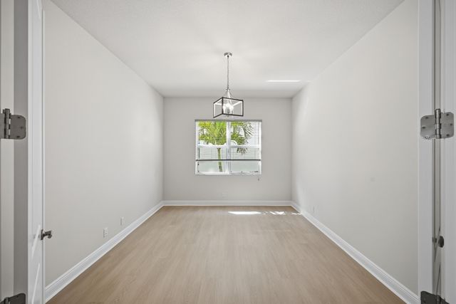 9334 Crestview Circle, Palm Beach Gardens, FL 33412