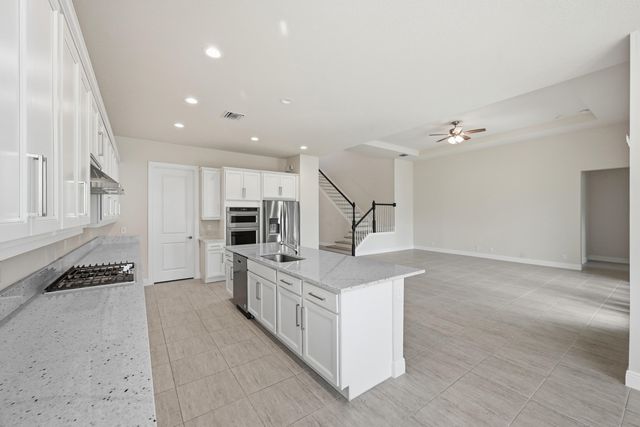 9334 Crestview Circle, Palm Beach Gardens, FL 33412