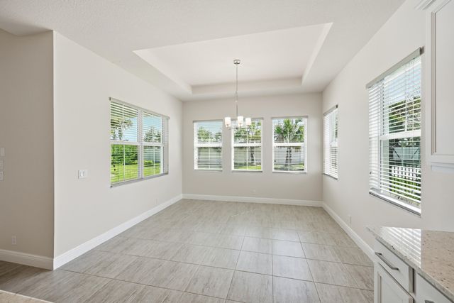 9334 Crestview Circle, Palm Beach Gardens, FL 33412