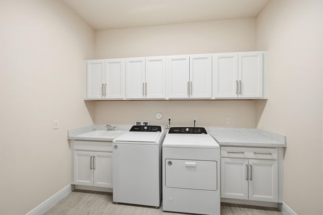 9334 Crestview Circle, Palm Beach Gardens, FL 33412