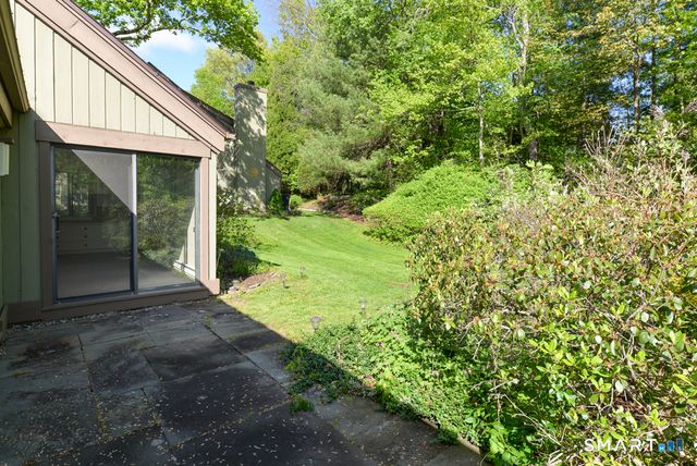 738 Heritage Village A, Southbury, CT 06488