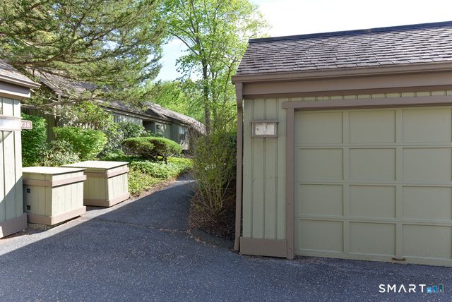 738 Heritage Village A, Southbury, CT 06488