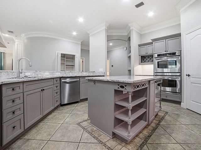 1792 LAKE MIONA DRIVE, The Villages, FL 32162