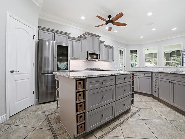 1792 LAKE MIONA DRIVE, The Villages, FL 32162