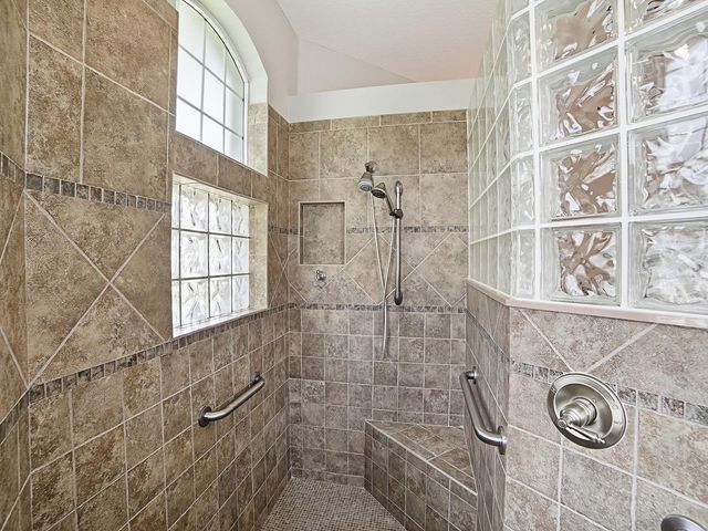 1792 LAKE MIONA DRIVE, The Villages, FL 32162