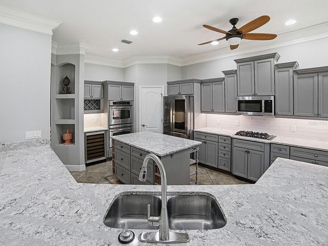 1792 LAKE MIONA DRIVE, The Villages, FL 32162