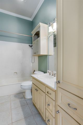 336 Briars Court, Bossier City, LA 71111