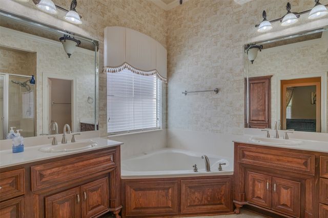 336 Briars Court, Bossier City, LA 71111