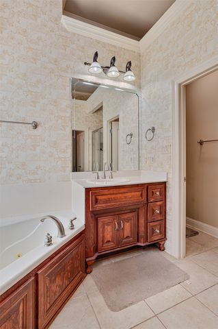 336 Briars Court, Bossier City, LA 71111