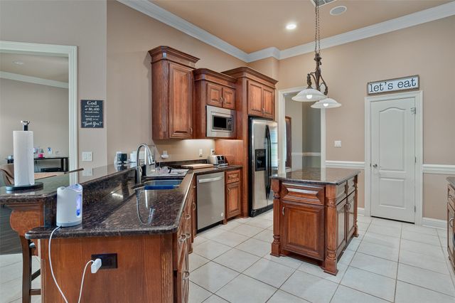 336 Briars Court, Bossier City, LA 71111