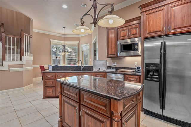 336 Briars Court, Bossier City, LA 71111