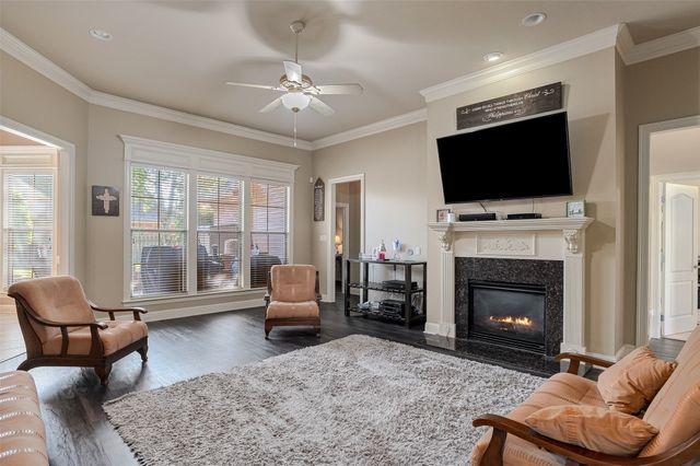 336 Briars Court, Bossier City, LA 71111