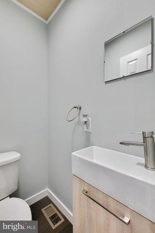 1903 S WARNOCK ST, Philadelphia, PA 19148