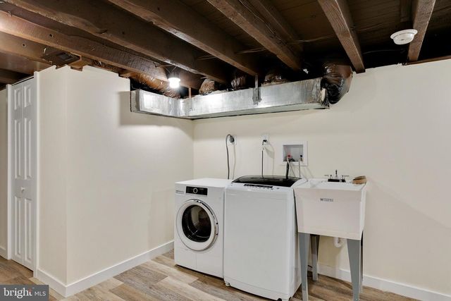 1903 S WARNOCK ST, Philadelphia, PA 19148