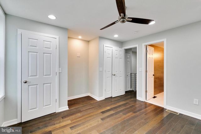 1903 S WARNOCK ST, Philadelphia, PA 19148
