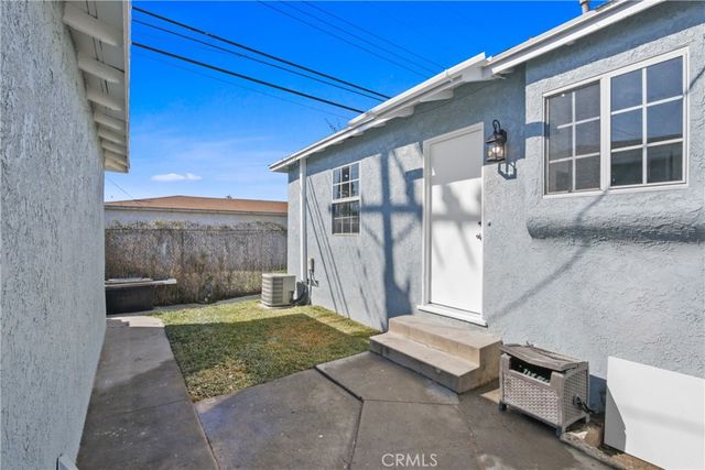 8408 Cleta, Downey, CA 90241