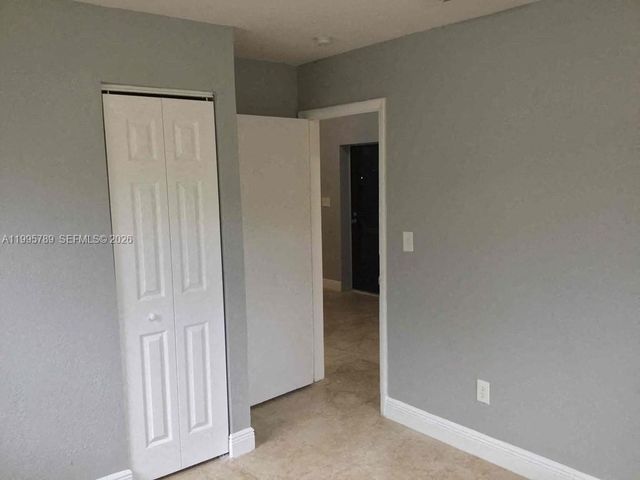 2110 NW 185th Ter, Miami Gardens, FL 33056