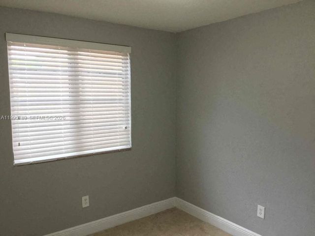 2110 NW 185th Ter, Miami Gardens, FL 33056