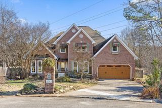 8302 Grinder Creek Place, Chattanooga, TN 37421