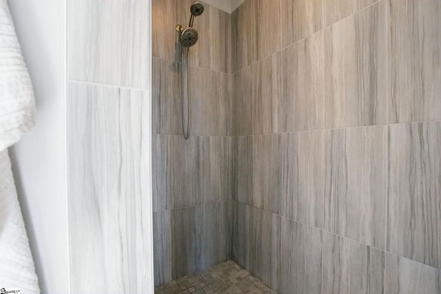 226 Stone River Way, Taylors, SC 29687