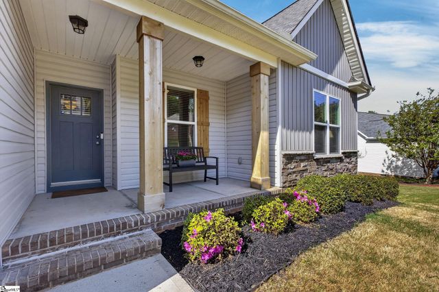 226 Stone River Way, Taylors, SC 29687