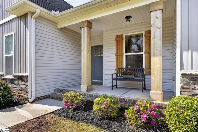 226 Stone River Way, Taylors, SC 29687