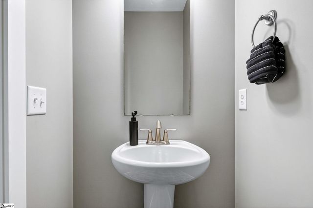 226 Stone River Way, Taylors, SC 29687