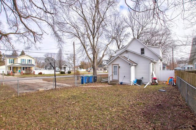 2895 Schaeffer Street, Saginaw, MI 48604