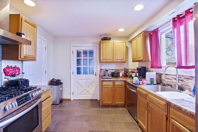 2895 Schaeffer Street, Saginaw, MI 48604