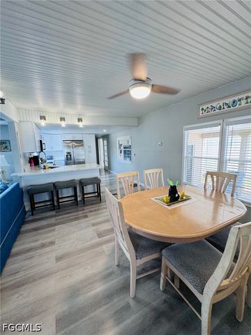 11321 Bougainvillea LN, Fort Myers Beach, FL 33931