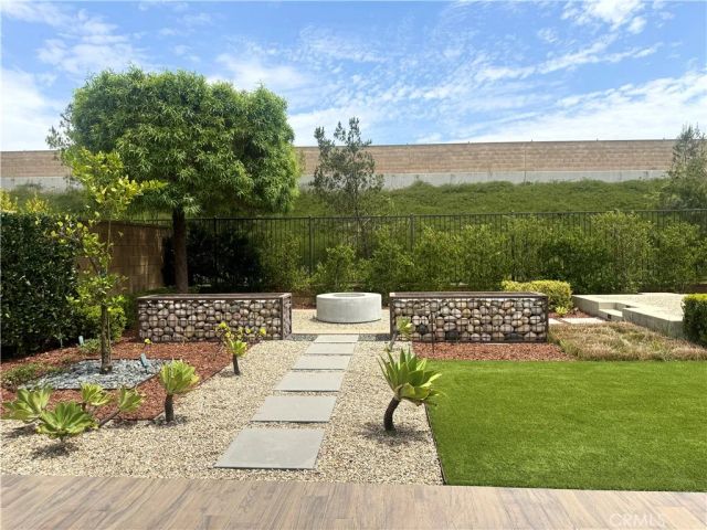 291 Barnes Road, Tustin, CA 92782