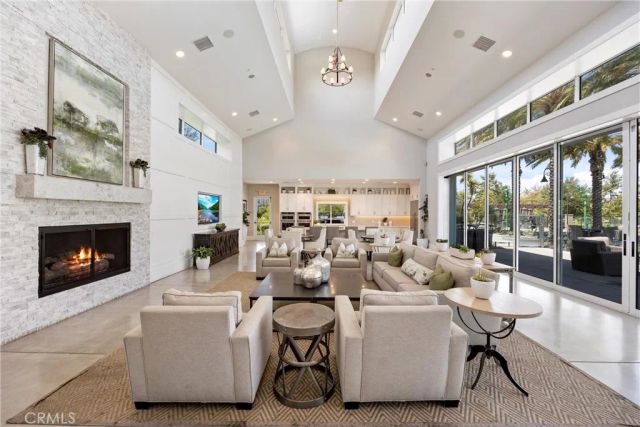 291 Barnes Road, Tustin, CA 92782