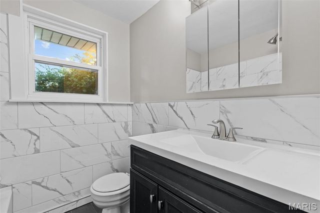 7315 Ahern Avenue, University City, MO 63130