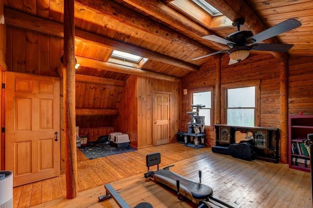 23 Dana Rd, Petersham, MA 01366