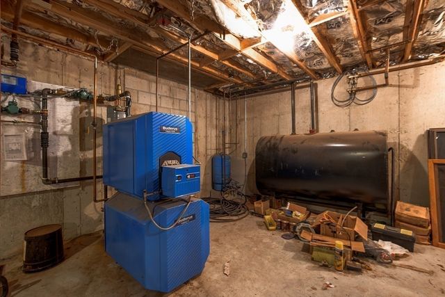 23 Dana Rd, Petersham, MA 01366