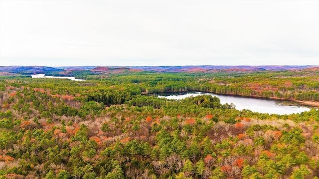 23 Dana Rd, Petersham, MA 01366