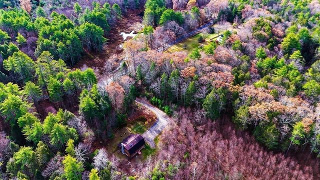 23 Dana Rd, Petersham, MA 01366