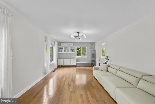 6620 PRESTWICK DR, Highland, MD 20777