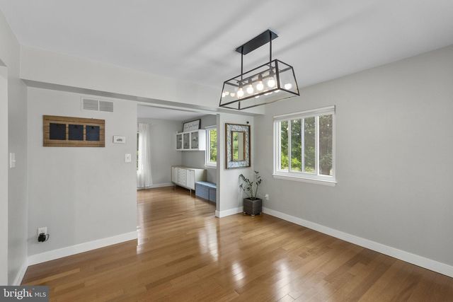 6620 PRESTWICK DR, Highland, MD 20777