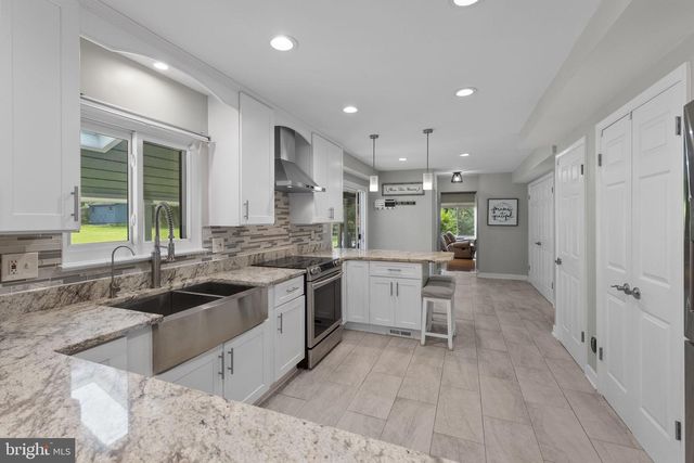 6620 PRESTWICK DR, Highland, MD 20777