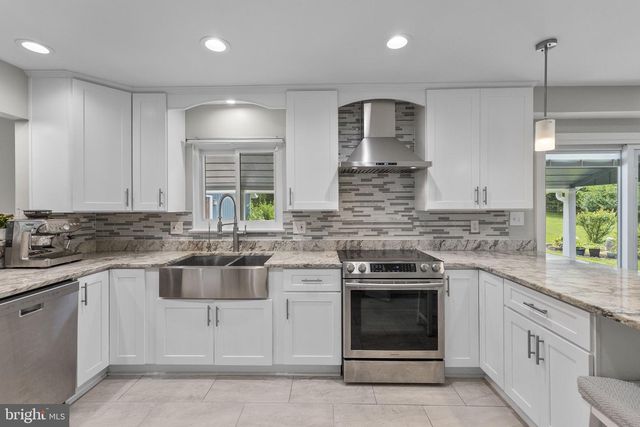 6620 PRESTWICK DR, Highland, MD 20777