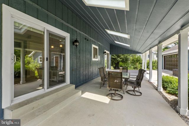 6620 PRESTWICK DR, Highland, MD 20777