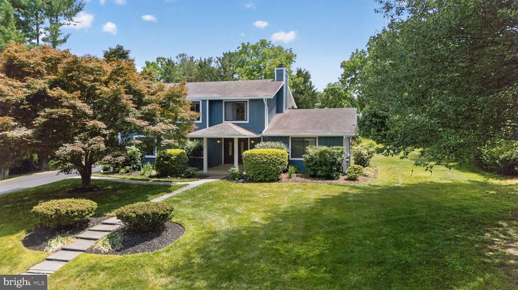 Image 1 of property listing at 6620 PRESTWICK DR, Highland, MD 20777