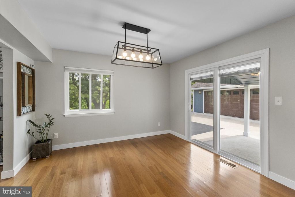Image 17 of property listing at 6620 PRESTWICK DR, Highland, MD 20777
