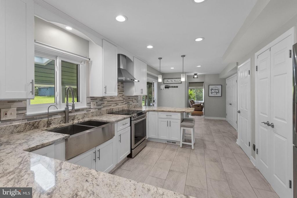 Image 18 of property listing at 6620 PRESTWICK DR, Highland, MD 20777