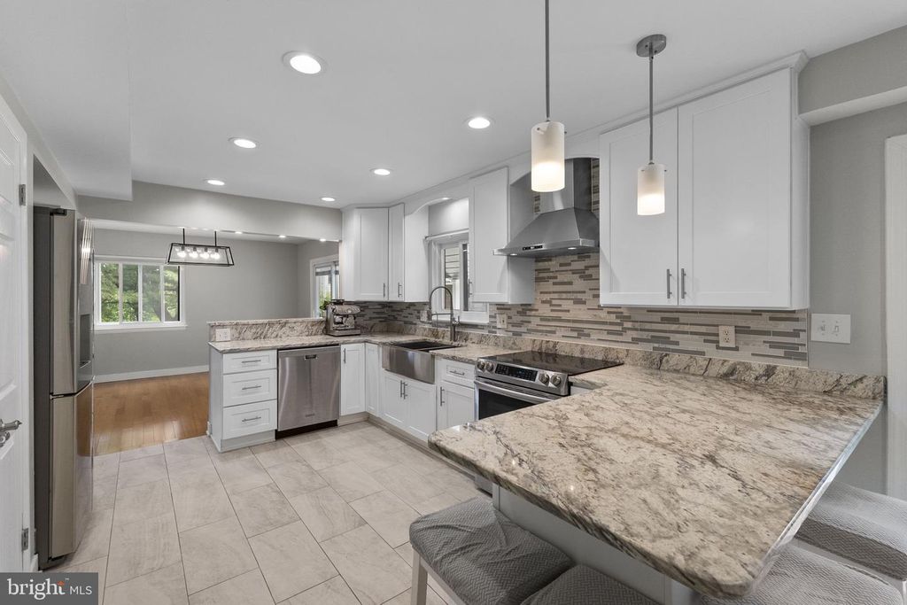 Image 19 of property listing at 6620 PRESTWICK DR, Highland, MD 20777